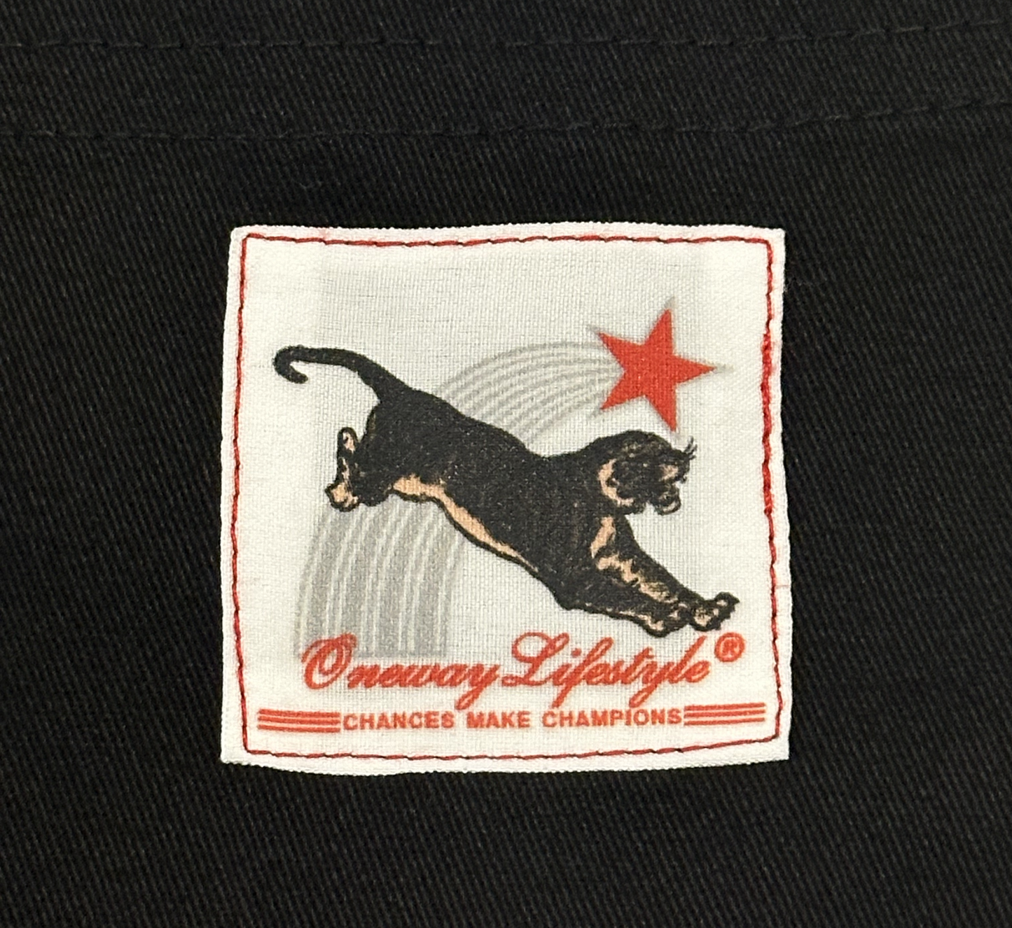 Lifestyle Cargo Shorts [Black]
